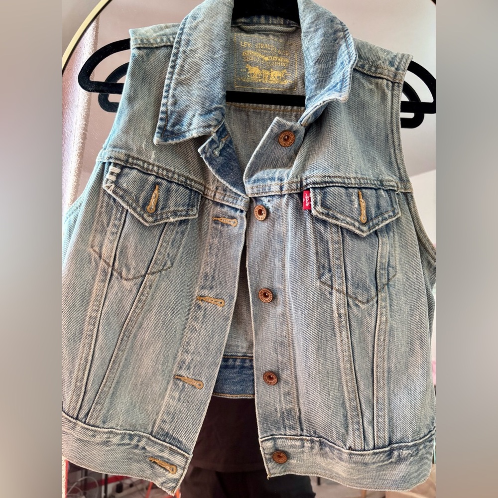 Levi's Light Blue Stonewashed Denim Vest